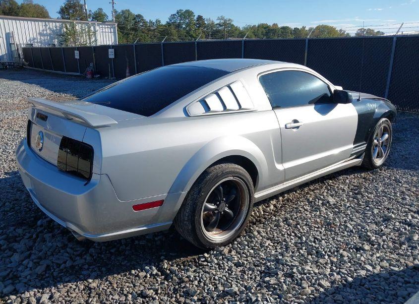 Photo 4 of 2008 Ford Mustang GT DELUXE/GT PREMIUM (VIN 1ZVHT82H385129485)