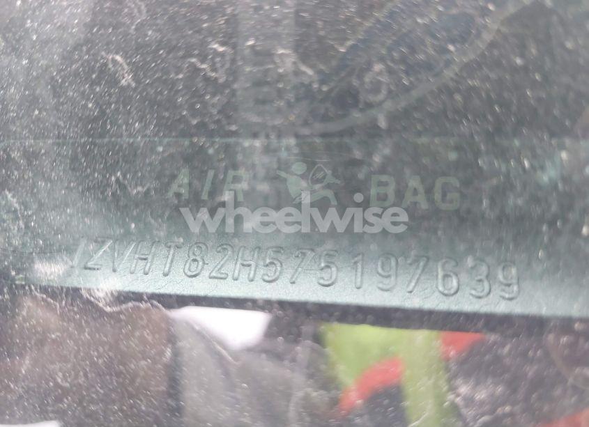 Photo 9 of 2007 Ford Mustang GT DELUXE/GT PREMIUM (VIN 1ZVHT82H575197639)