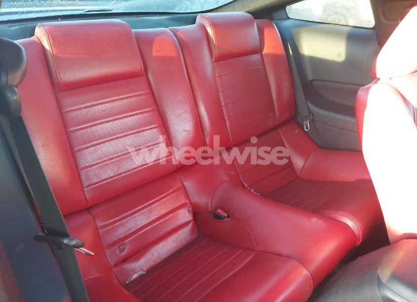 Photo 8 of 2005 Ford Mustang GT DELUXE/GT PREMIUM (VIN 1ZVHT82H655196268)