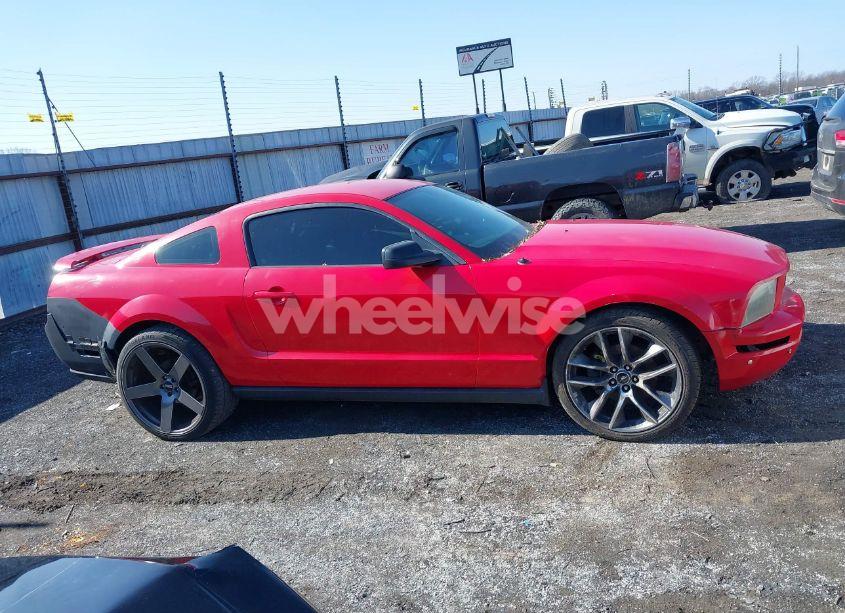 Photo 13 of 2007 Ford Mustang GT DELUXE/GT PREMIUM (VIN 1ZVHT82H675232043)