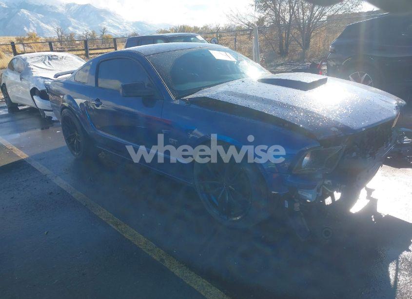 2007 Ford Mustang GT DELUXE/GT PREMIUM (VIN 1ZVHT82H675284532) main photo