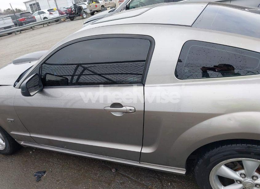 Photo 14 of 2008 Ford Mustang GT DELUXE/GT PREMIUM (VIN 1ZVHT82H685182780)