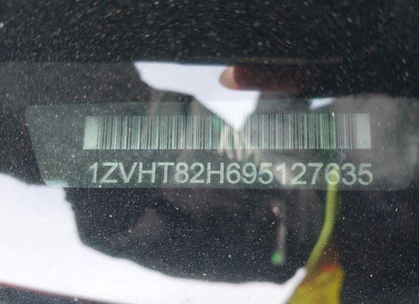 Photo 9 of 2009 Ford Mustang GT/GT PREMIUM (VIN 1ZVHT82H695127635)