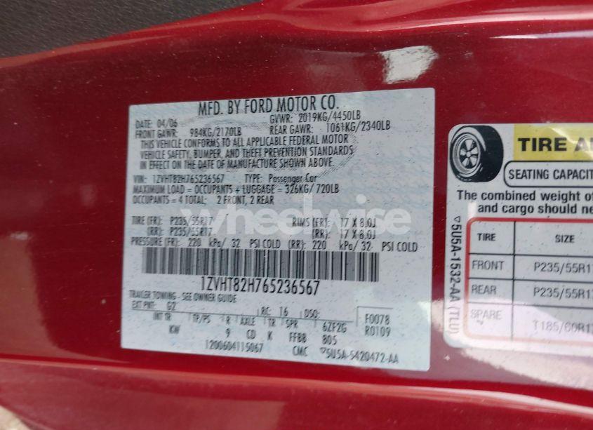 Photo 9 of 2006 Ford Mustang GT (VIN 1ZVHT82H765236567)