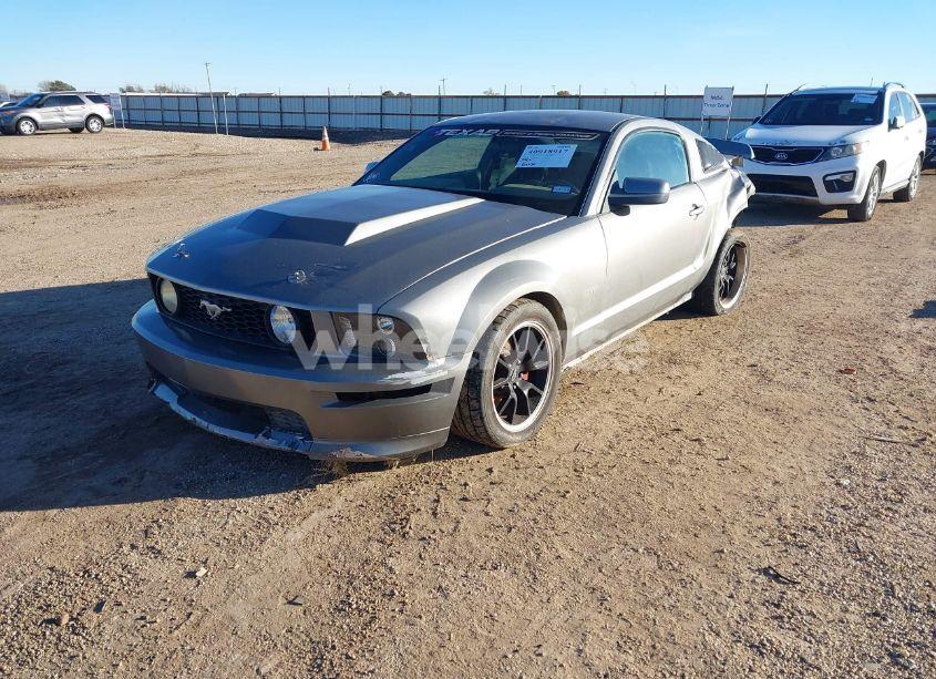 Photo 2 of 2008 Ford Mustang GT DELUXE/GT PREMIUM (VIN 1ZVHT82H785152770)