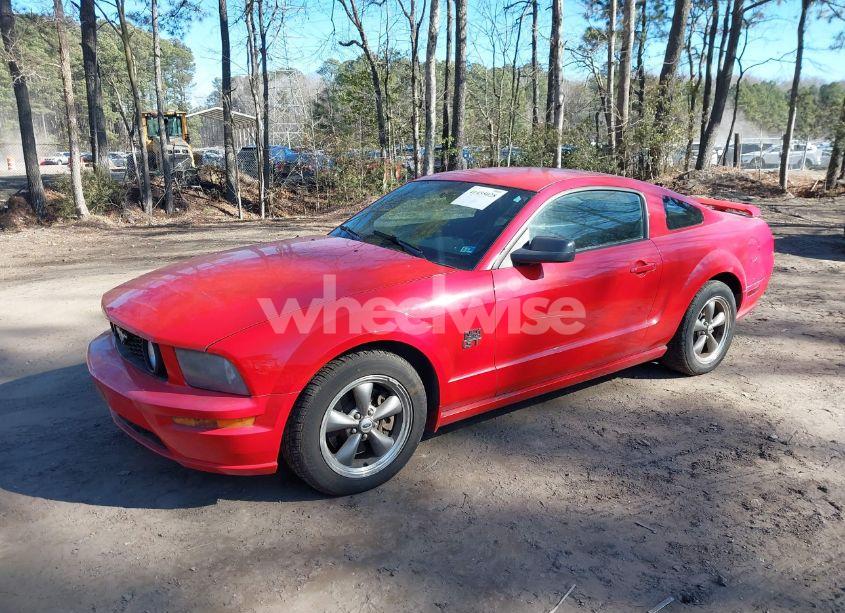 Photo 2 of 2006 Ford Mustang GT (VIN 1ZVHT82H865224217)