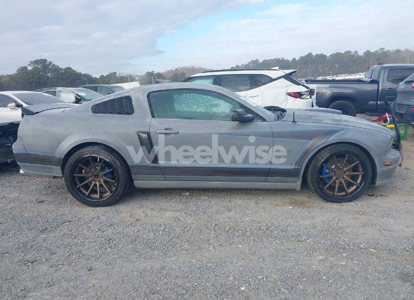 Photo 13 of 2007 Ford Mustang GT DELUXE/GT PREMIUM (VIN 1ZVHT82HX75225077)