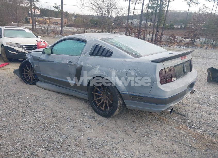 Photo 3 of 2007 Ford Mustang GT DELUXE/GT PREMIUM (VIN 1ZVHT82HX75225077)