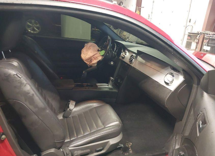 Photo 5 of 2008 Ford Mustang GT DELUXE/GT PREMIUM (VIN 1ZVHT82HX85102512)