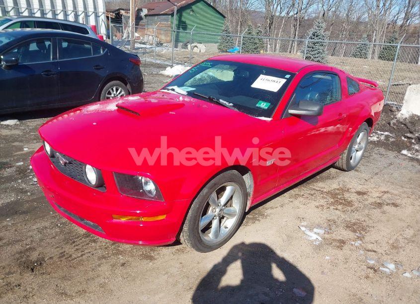 Photo 2 of 2008 Ford Mustang GT DELUXE/GT PREMIUM (VIN 1ZVHT82HX85123943)