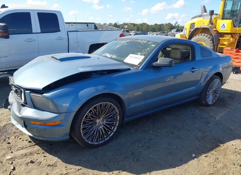 Photo 2 of 2008 Ford Mustang GT DELUXE/GT PREMIUM (VIN 1ZVHT82HX85143982)