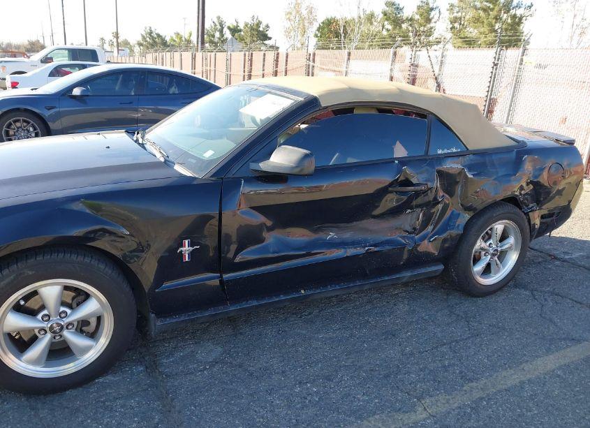 Photo 6 of 2007 Ford Mustang V6 DELUXE/V6 PREMIUM (VIN 1ZVHT84N075325269)