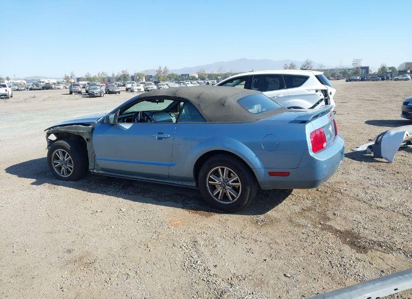 Photo 15 of 2005 Ford Mustang (VIN 1ZVHT84N255178756)