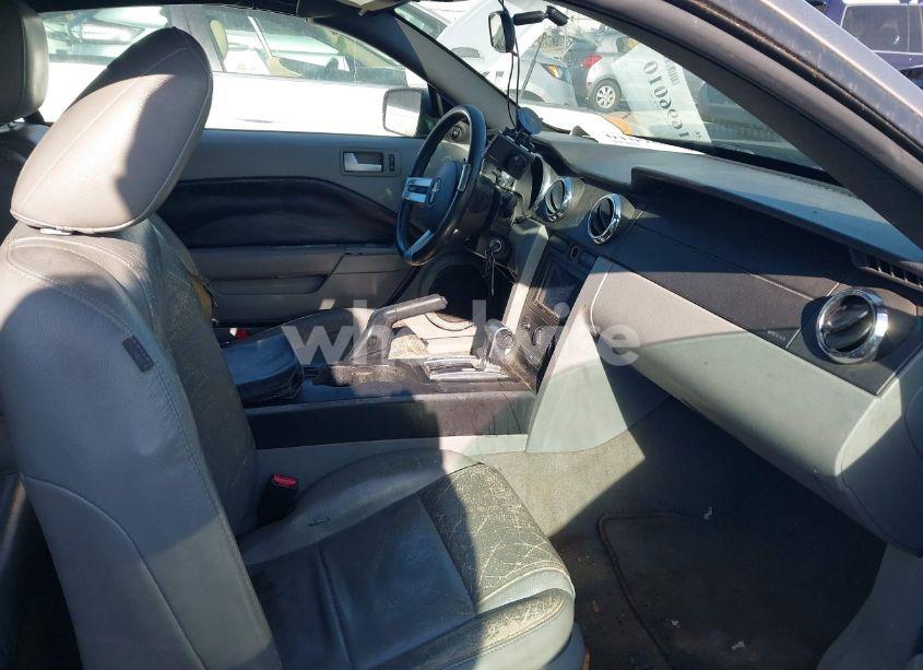 Photo 5 of 2008 Ford Mustang V6 DELUXE/V6 PREMIUM (VIN 1ZVHT84N285204745)