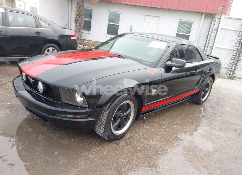 Photo 2 of 2009 Ford Mustang V6/V6 PREMIUM (VIN 1ZVHT84N295111905)