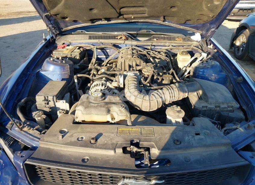 Photo 10 of 2007 Ford Mustang V6 DELUXE/V6 PREMIUM (VIN 1ZVHT84N575210523)