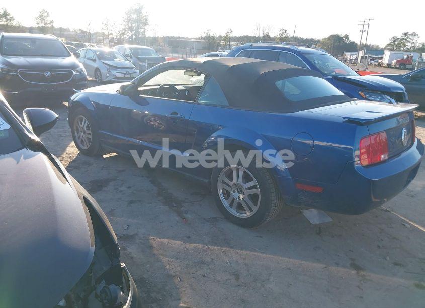 Photo 3 of 2007 Ford Mustang V6 DELUXE/V6 PREMIUM (VIN 1ZVHT84N575210523)