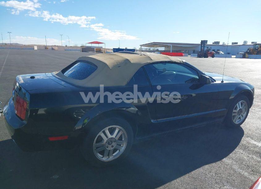 Photo 13 of 2007 Ford Mustang V6 DELUXE/V6 PREMIUM (VIN 1ZVHT84N575219156)