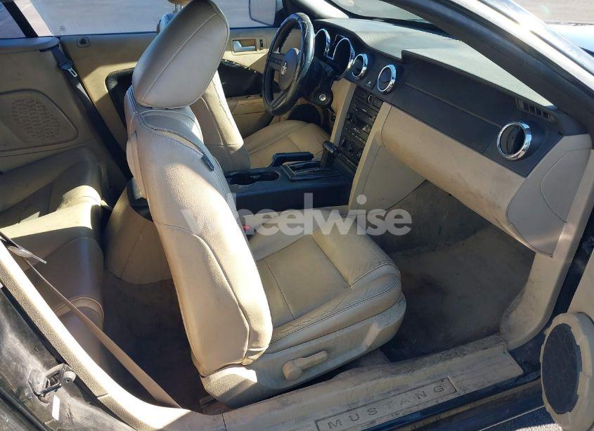 Photo 5 of 2007 Ford Mustang V6 DELUXE/V6 PREMIUM (VIN 1ZVHT84N575219156)