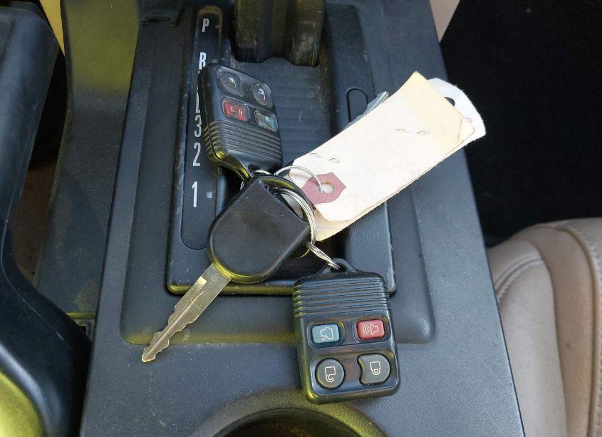 Photo 11 of 2006 Ford Mustang V6 (VIN 1ZVHT84N665238121)