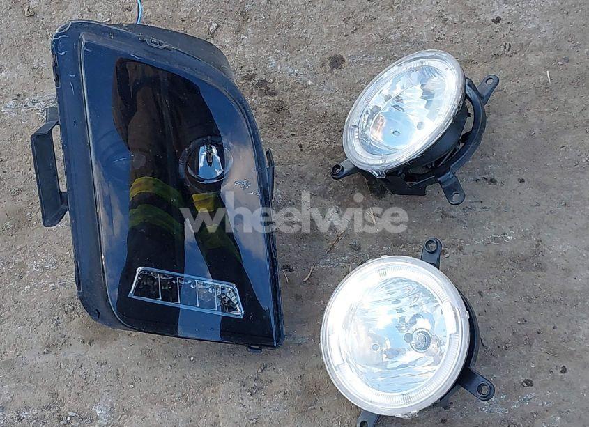 Photo 12 of 2009 Ford Mustang V6/V6 PREMIUM (VIN 1ZVHT84N695111809)