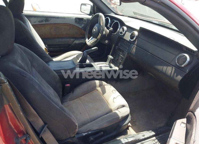 Photo 5 of 2008 Ford Mustang V6 DELUXE/V6 PREMIUM (VIN 1ZVHT84N785153453)