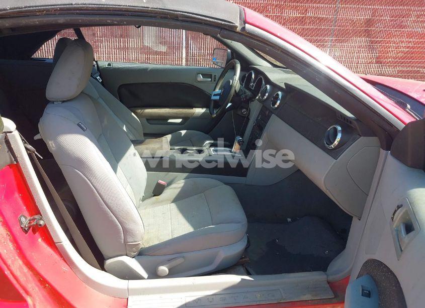 Photo 5 of 2009 Ford Mustang V6 (VIN 1ZVHT84N795112662)