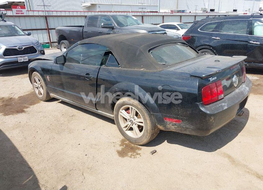 Photo 3 of 2008 Ford Mustang V6 DELUXE/V6 PREMIUM (VIN 1ZVHT84N885103483)