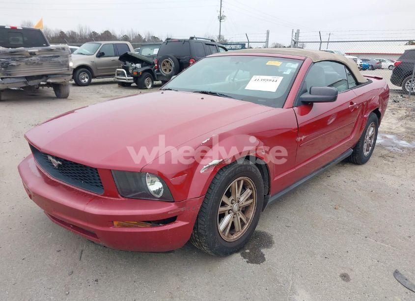 Photo 2 of 2008 Ford Mustang V6 DELUXE/V6 PREMIUM (VIN 1ZVHT84N885204927)