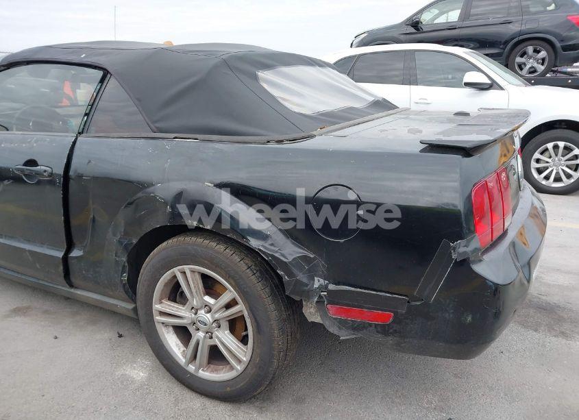 Photo 12 of 2009 Ford Mustang V6/V6 PREMIUM (VIN 1ZVHT84N995137661)