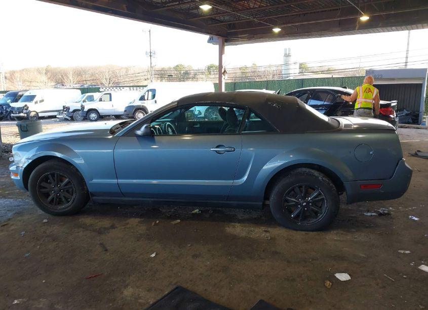 Photo 14 of 2007 Ford Mustang (VIN 1ZVHT84NX75355329)
