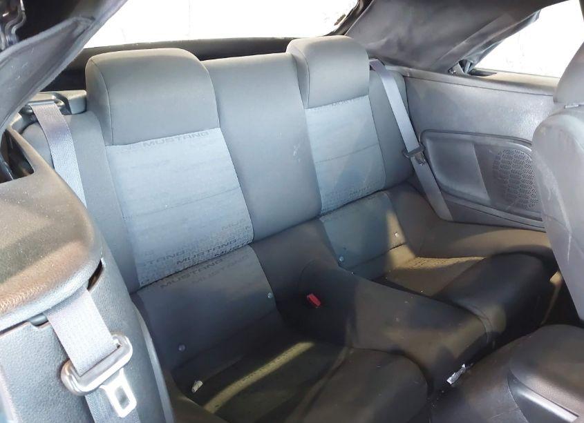 Photo 8 of 2007 Ford Mustang (VIN 1ZVHT84NX75355329)