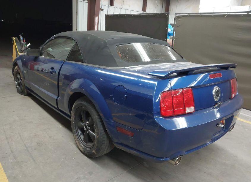 Photo 3 of 2008 Ford Mustang GT DELUXE/GT PREMIUM (VIN 1ZVHT85H085156056)