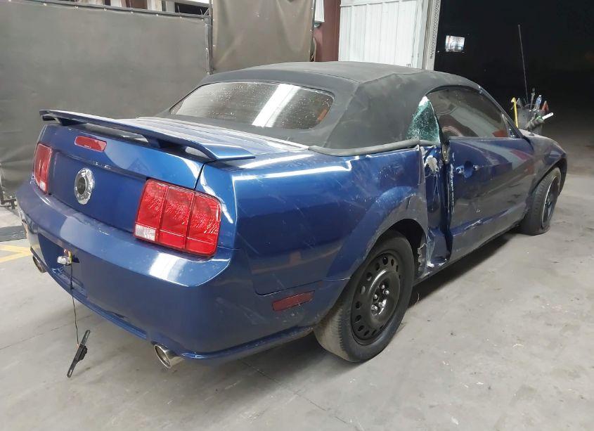 Photo 4 of 2008 Ford Mustang GT DELUXE/GT PREMIUM (VIN 1ZVHT85H085156056)