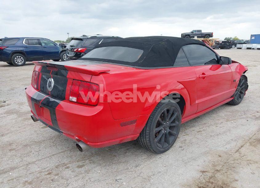 Photo 4 of 2007 Ford Mustang GT DELUXE/GT PREMIUM (VIN 1ZVHT85H175237646)