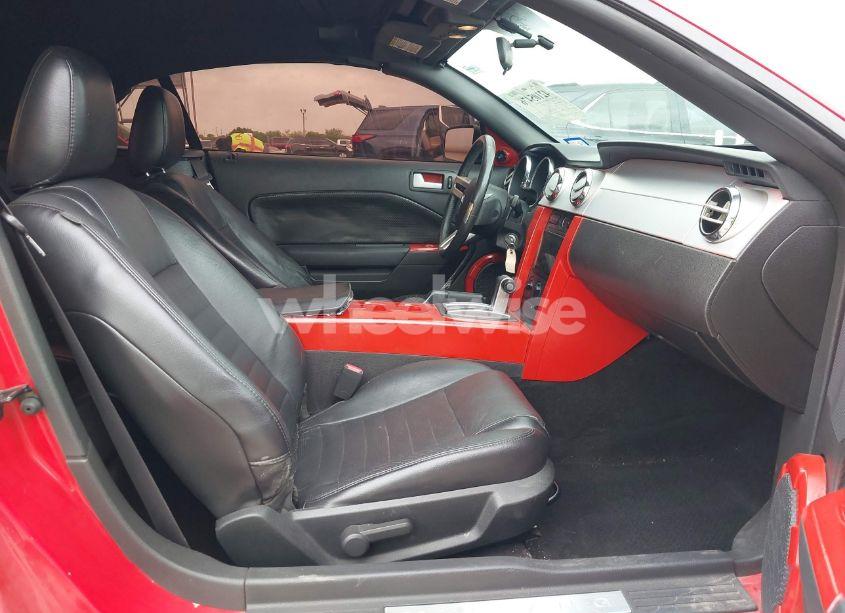 Photo 5 of 2007 Ford Mustang GT DELUXE/GT PREMIUM (VIN 1ZVHT85H175237646)