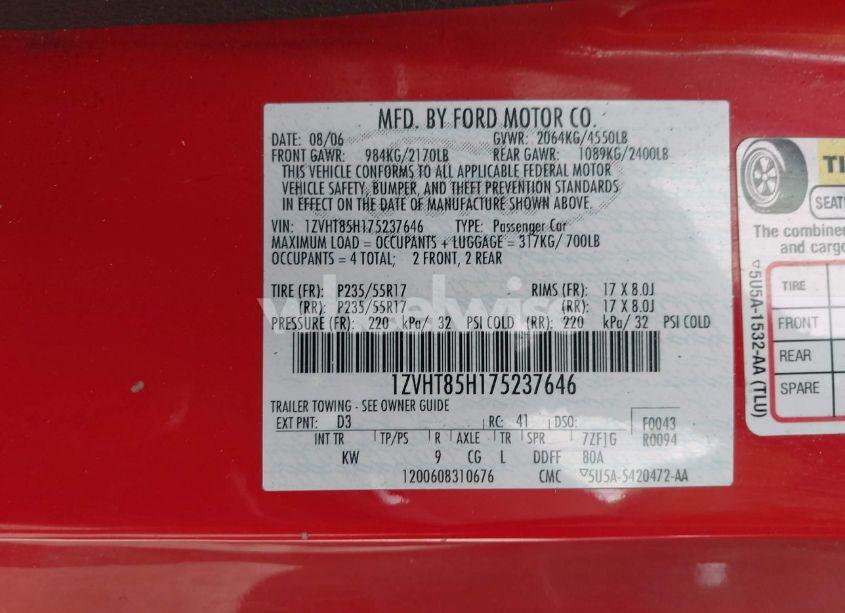 Photo 9 of 2007 Ford Mustang GT DELUXE/GT PREMIUM (VIN 1ZVHT85H175237646)