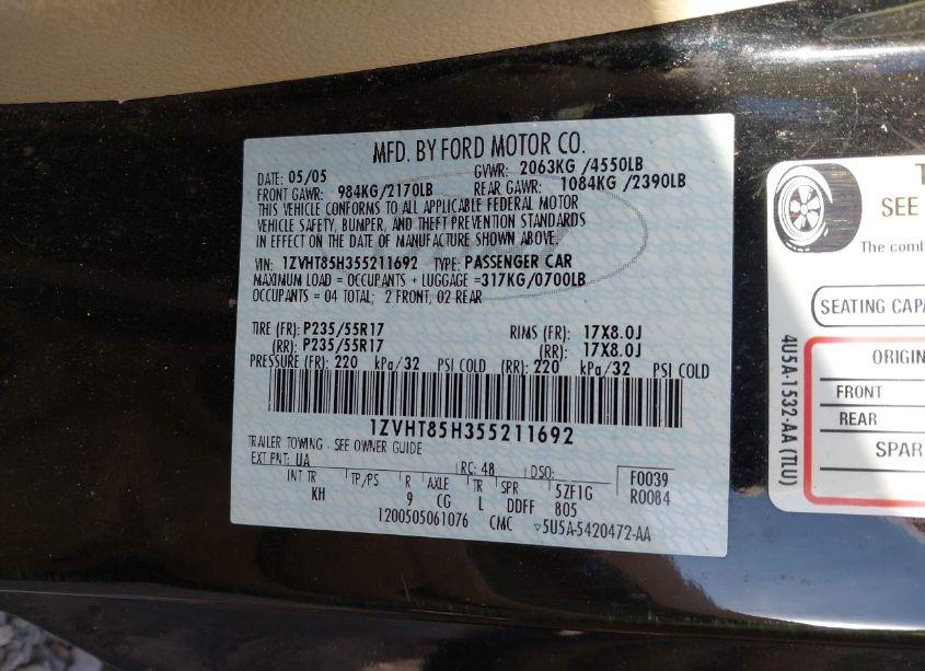 Photo 9 of 2005 Ford Mustang GT (VIN 1ZVHT85H355211692)