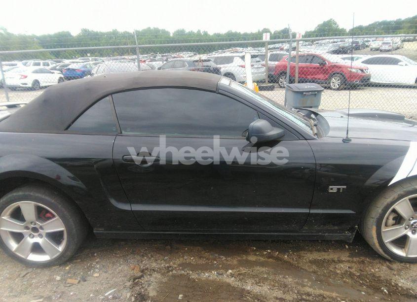 Photo 13 of 2007 Ford Mustang GT DELUXE/GT PREMIUM (VIN 1ZVHT85H675258993)