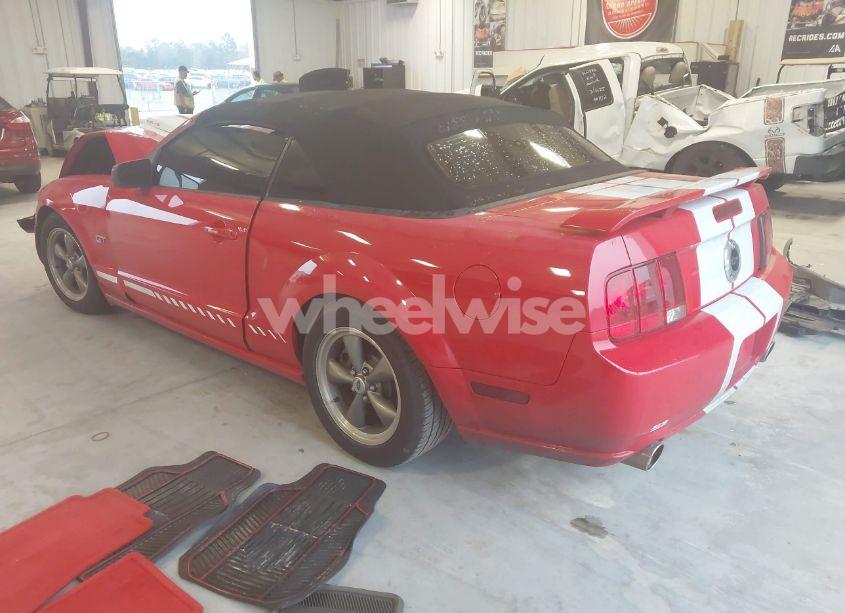 Photo 3 of 2006 Ford Mustang GT (VIN 1ZVHT85H965137826)