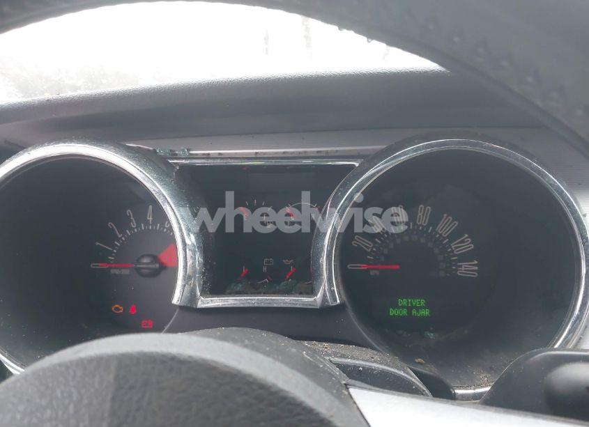 Photo 7 of 2005 Ford Mustang GT (VIN 1ZVHT85HX55196138)