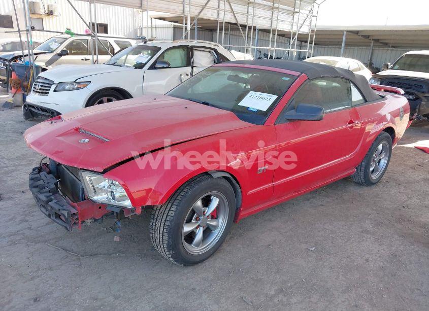 Photo 2 of 2006 Ford Mustang GT (VIN 1ZVHT85HX65138032)