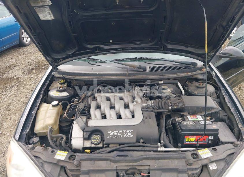 Photo 10 of 2002 Mercury Cougar V6 (VIN 1ZWHT61L325607630)