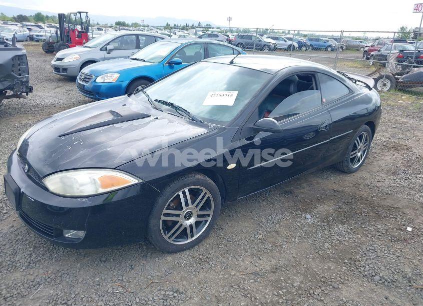 Photo 2 of 2002 Mercury Cougar V6 (VIN 1ZWHT61L325607630)