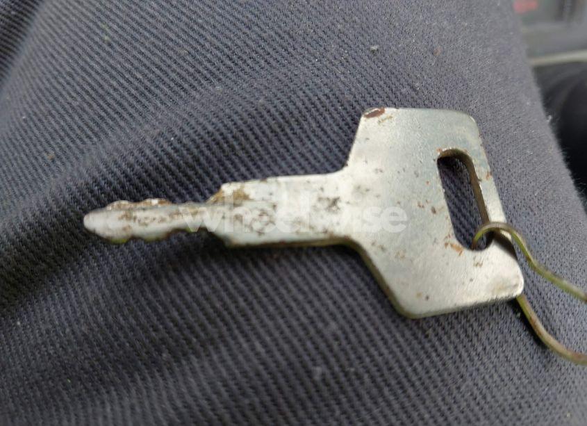 Photo 11 of 2015 Takeuchi Tl12 N/A (VIN 201201616)