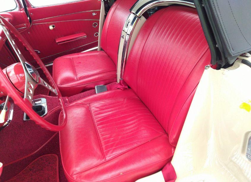 Photo 8 of 1962 Chevrolet Corvette N/A (VIN 20867S110449)