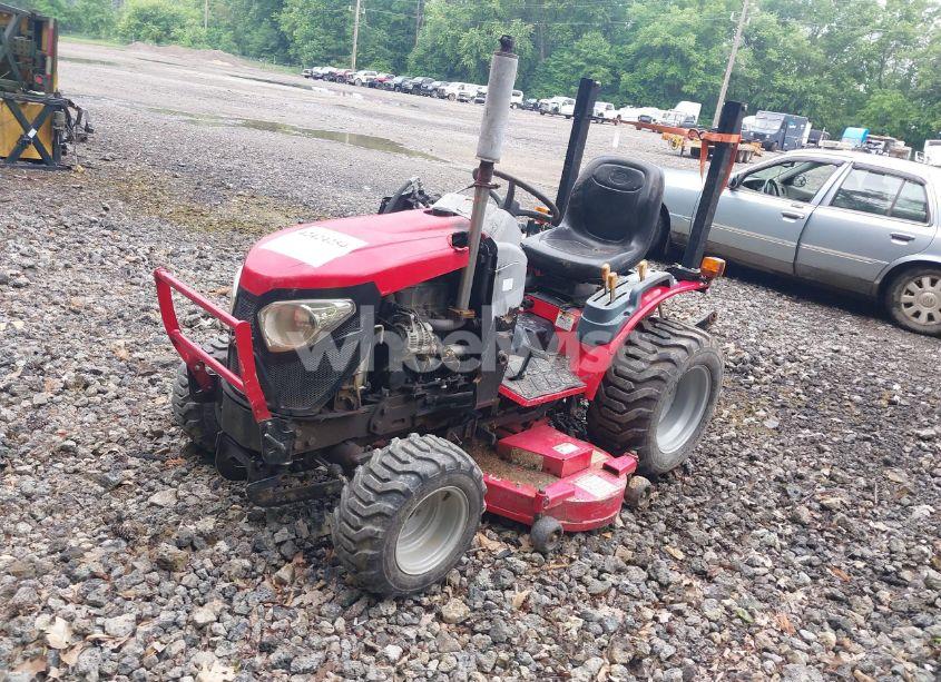 Photo 2 of 2017 Mahindra Emax 22G CVG TRACTOR (VIN 22GRH00598)