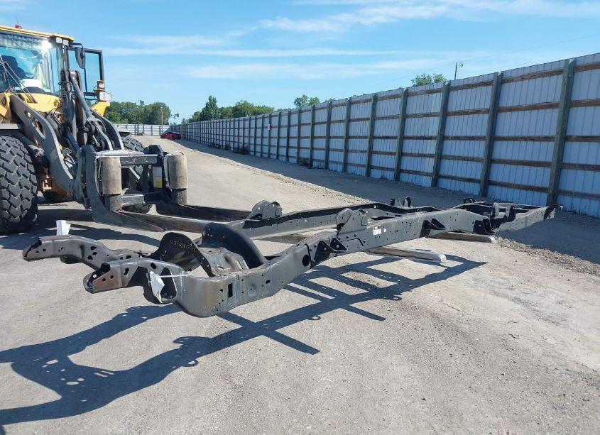 Photo 2 of 2011 Ford F-350 CHASSIS (VIN 24732397824732397)