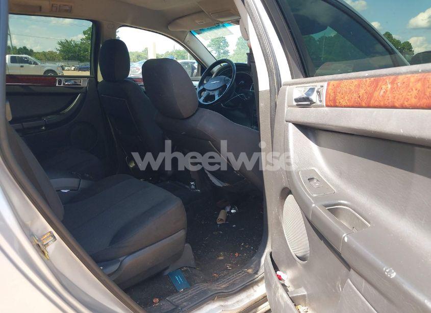 Photo 8 of 2006 Chrysler Pacifica TOURING (VIN 2A4GM68466R841052)