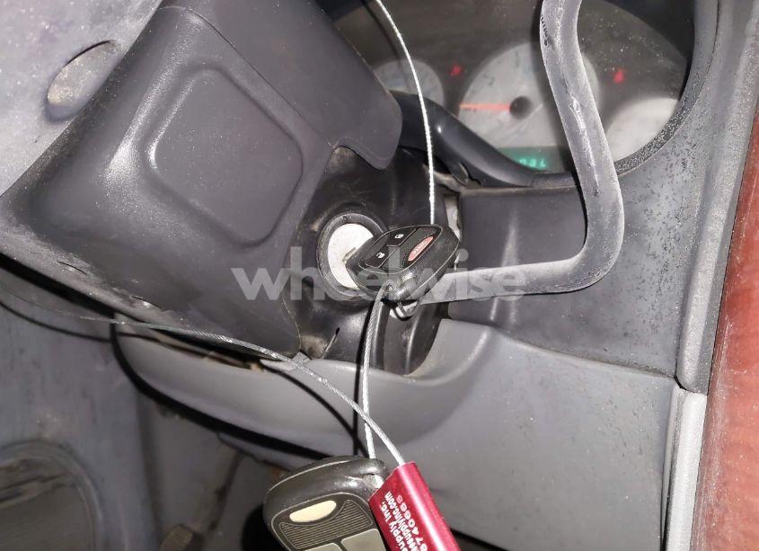 Photo 11 of 2006 Chrysler Town & COUNTRY LX (VIN 2A4GP44R26R844253)